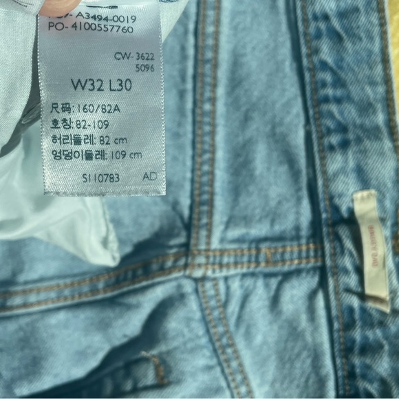 LEVIS BAGGY DAD JEAN - Picture 12 of 16